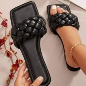 سليبر فلات اسود دفيره