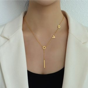 سلسله استانلس love لون لا يتغير